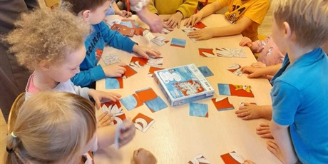 Powiększ grafikę: Zajęcia patriotyczne z panią z Instytutu Pamięci Narodowej