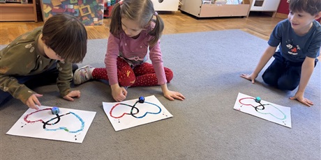 Powiększ grafikę: Zajęcia z programowania - Ozoboty - w Motylkach