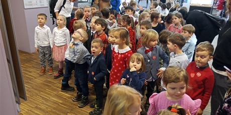 Powiększ grafikę: Żuczki i Motylki w Teatrze Miniatura