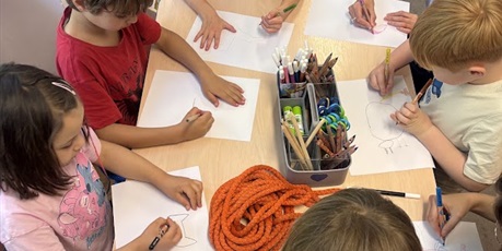 Powiększ grafikę: Żuczkowe warsztaty we współpracy z Teatrem Miniatura “Sztuka się Robi | inkubator teatralny”
