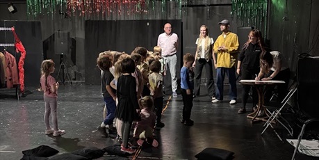 Powiększ grafikę: Żuczkowe warsztaty we współpracy z Teatrem Miniatura “Sztuka się Robi | inkubator teatralny”