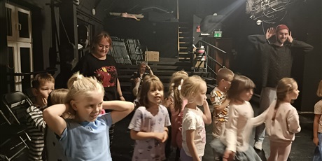Powiększ grafikę: Żuczkowe warsztaty we współpracy z Teatrem Miniatura “Sztuka się Robi | inkubator teatralny”